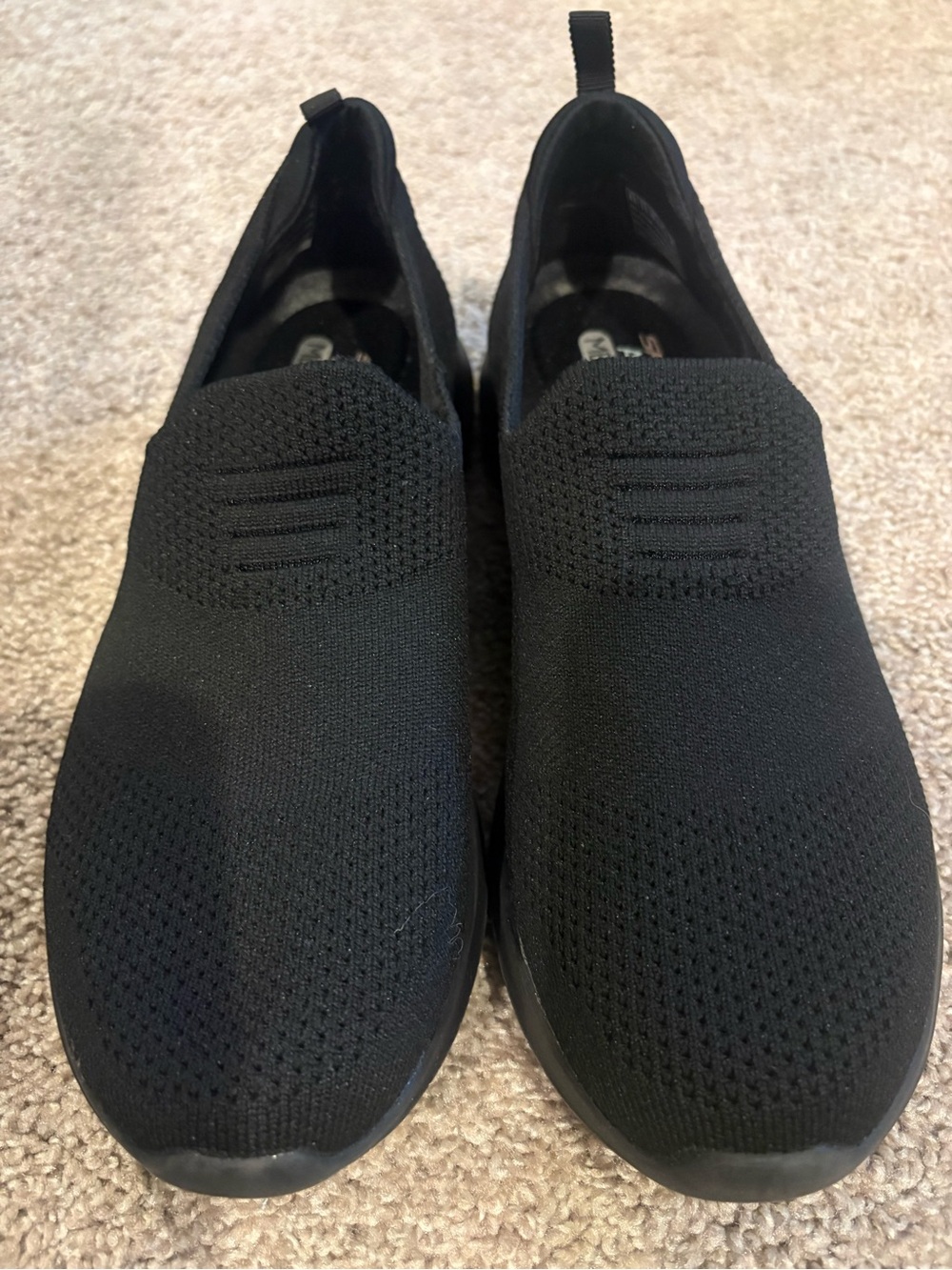 Women’s SIZE 8.5 Skechers Go Walk Black Knit Slip-On Sneakers